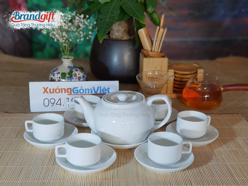 Bộ ấm trà sứ trắng AT-02