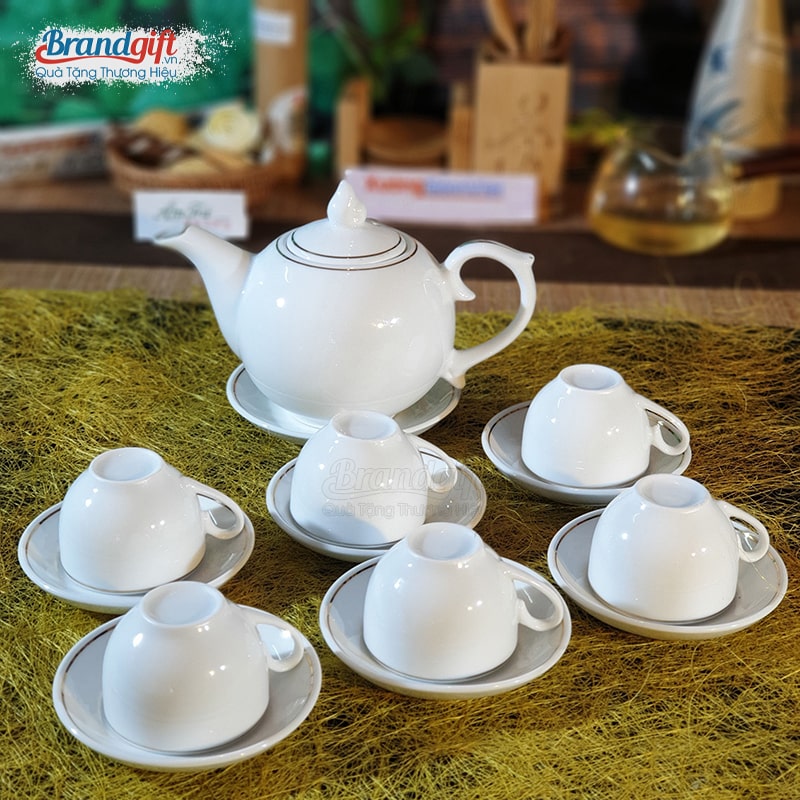 Bộ ấm chén sứ trắng vẽ viền kim