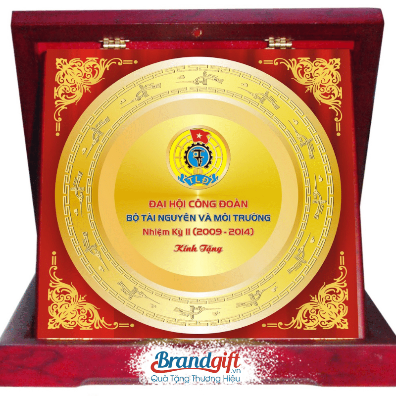ky-niem-chuong-in-logo-lam-qua-tang-62