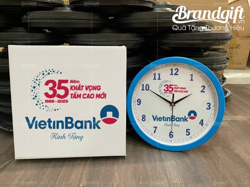 dong-ho-treo-tuong-in-logo-vietinbank-2