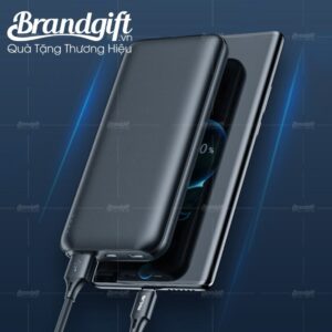 sac-du-phong-akus-dp230-10000mAh-mau-den-4