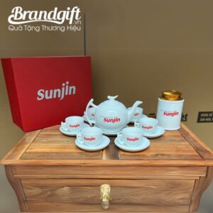 Bộ ấm trà và lọ đựng trà Bát Tràng men trắng