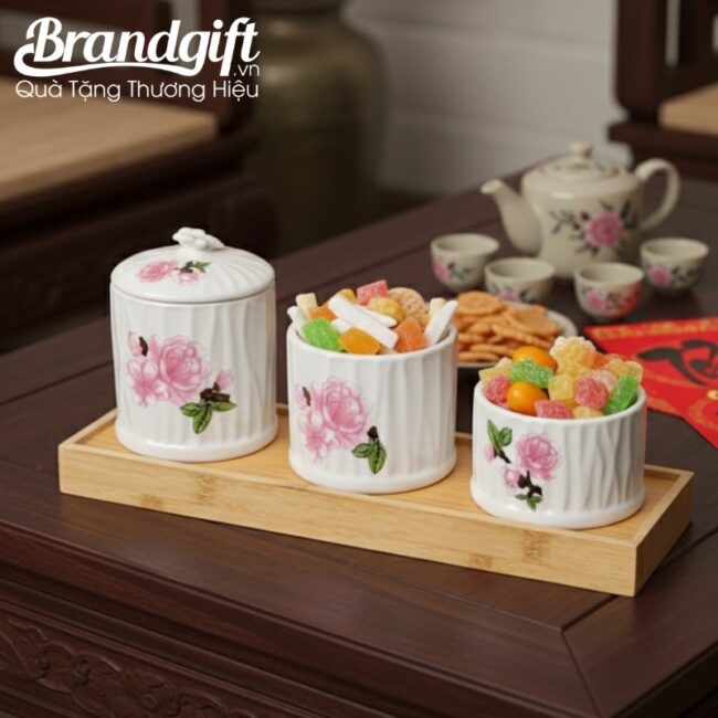 bo-3-khay-mut-tet-qua-tang-in-logo-men-trang-decal-dao-hong-km-37