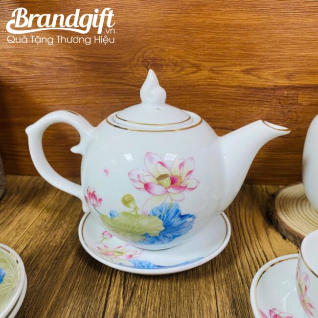 bo-am-chen-kem-hu-tra-qua-tang-dang-buoi-lua-hoa-sen-decal-650ml-at-107 (9) bo-am-chen-kem-hu-tra-qua-tang-dang-buoi-lua-hoa-sen-decal-650ml-at-107