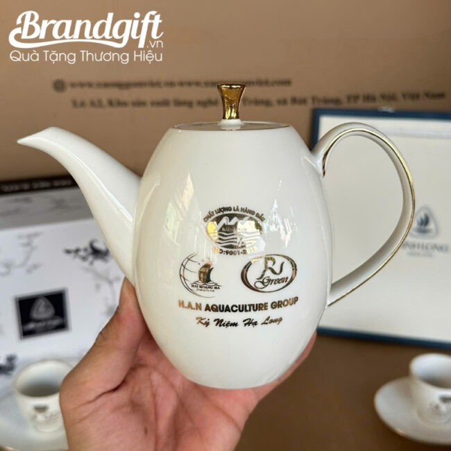 bo-tra-su-minh-long-qua-tang-in-logo-dang-cao-vien-vang-kim-470ml-at-105