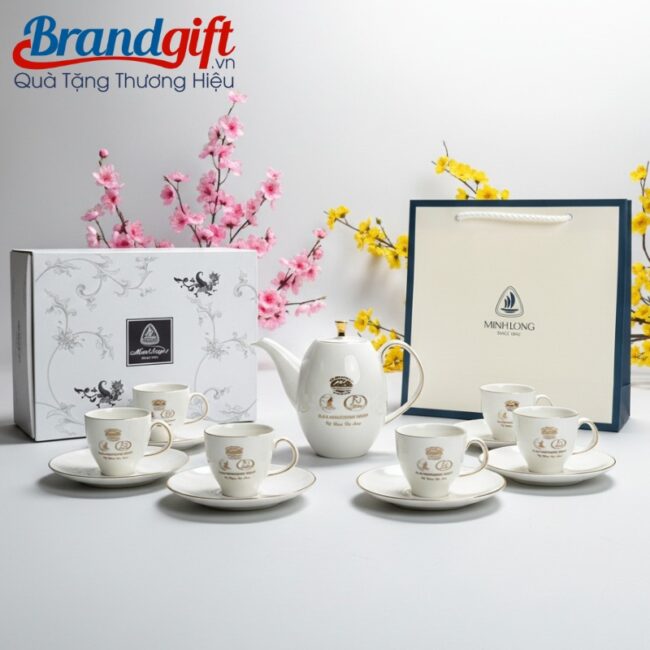 bo-tra-su-minh-long-qua-tang-in-logo-dang-cao-vien-vang-kim-470ml-at-105