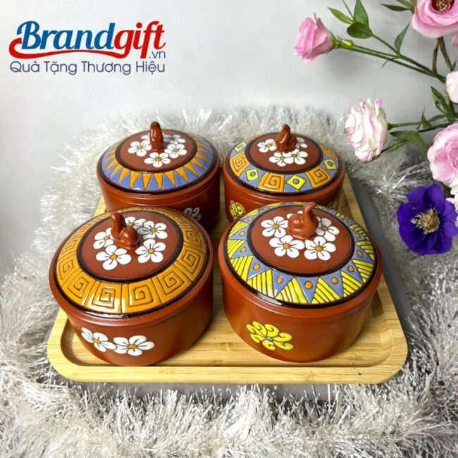 bo-4-hu-mut-tet-dang-tron-qua-tang-nap-lua-tho-cam-ve-hoa-km-49 (2) bo-4-hu-mut-tet-dang-tron-qua-tang-nap-lua-tho-cam-ve-hoa-km-49