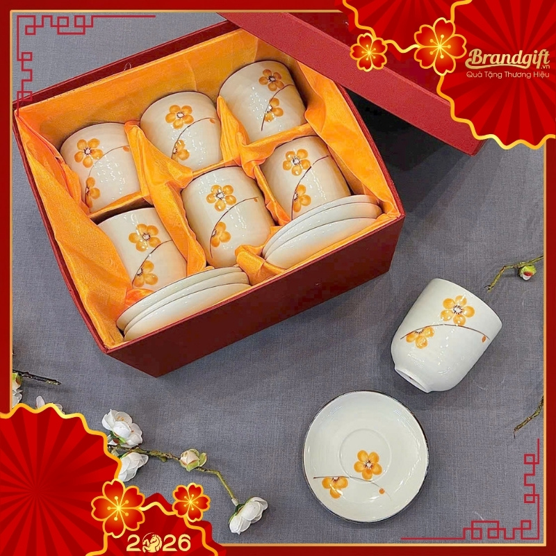 bo-6-coc-su-in-logo-qua-tang-ve-hoa-mai-vang-kem-dia-lot-cst-m107 (1) bo-6-coc-su-in-logo-qua-tang-ve-hoa-mai-vang-kem-dia-lot-cst-m107