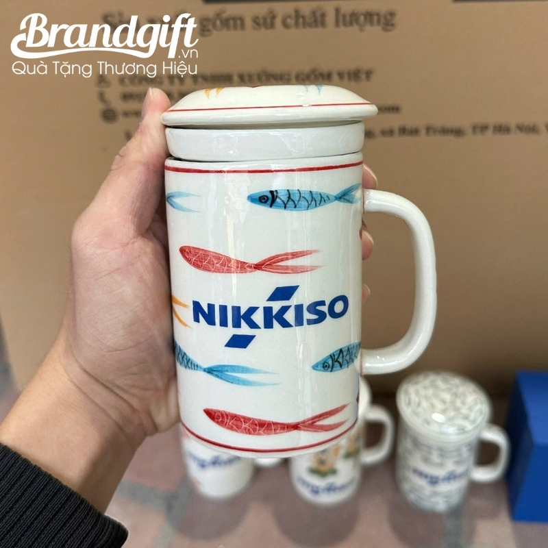 coc-su-loc-tra-co-nap-qua-tang-in-logo-ve-dan-ca-da-sac-300ml-cst-m102