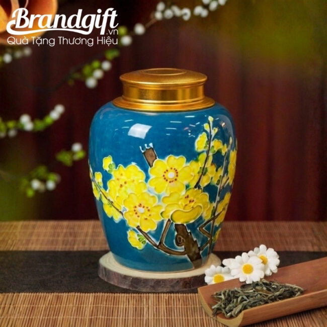 hu-gom-dung-tra-qua-tang-dang-bi-men-luc-bao-hoa-tiet-mai-vang-ve-noi-hdt-46