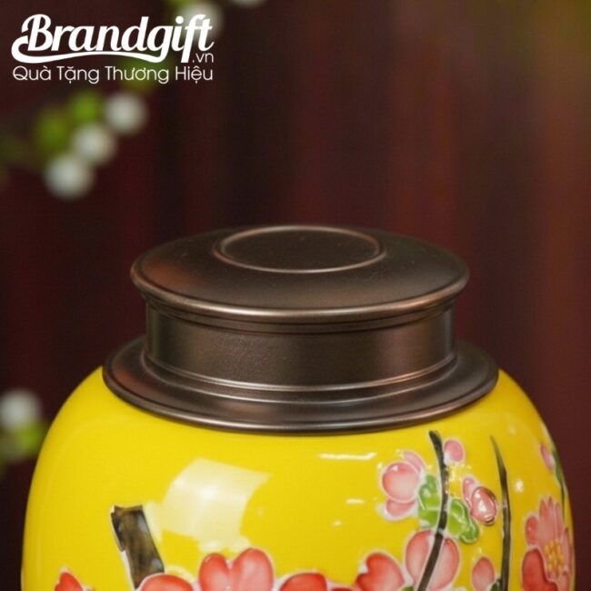 hu-tra-men-vang-in-logo-qua-tang-ve-noi-hoa-dao-dang-tron-200g-hdt-52 (8) hu-tra-men-vang-in-logo-qua-tang-ve-noi-hoa-dao-dang-tron-200g-hdt-52