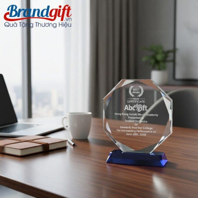 ky-niem-chuong-pha-le-qua-tang-bat-giac-de-xanh-phi-15cm-knc-02 (6) ky-niem-chuong-pha-le-qua-tang-bat-giac-de-xanh-phi-15cm-knc-02