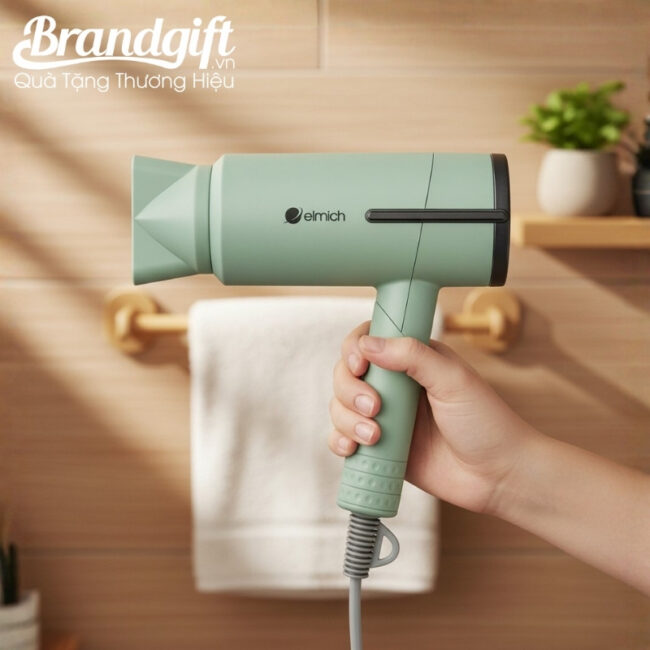 may-say-toc-gap-gon-elmich-in-logo-qua-tang-1800w-xanh-la-pastel-mst-04 (2) may-say-toc-gap-gon-elmich-in-logo-qua-tang-1800w-xanh-la-pastel-mst-04