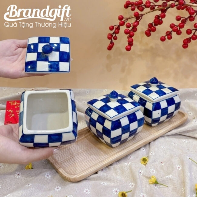 set-3-hu-mut-dang-vuong-in-logo-qua-tang-ve-caro-xanh-km-47