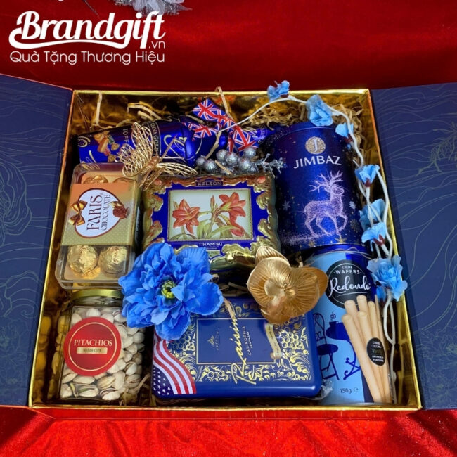 set-banh-keo-qua-tet-in-logo-hop-hoa-tiet-doi-chim-cong-sqt-04 (4) set-banh-keo-qua-tet-in-logo-hop-hoa-tiet-doi-chim-cong-sqt-04