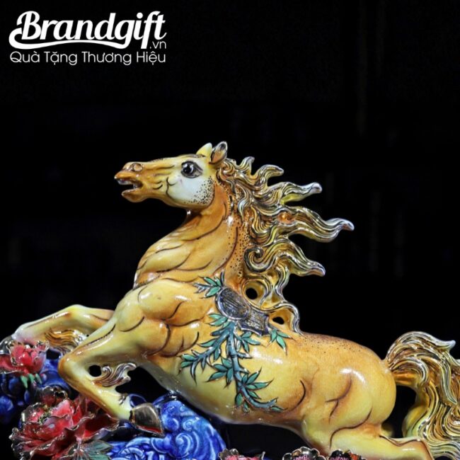 tuong-hoang-ma-hung-thinh-in-logo-qua-tang-tet-binh-ngo-2026-tlv-11 (8) tuong-hoang-ma-hung-thinh-in-logo-qua-tang-tet-binh-ngo-2026-tlv-11