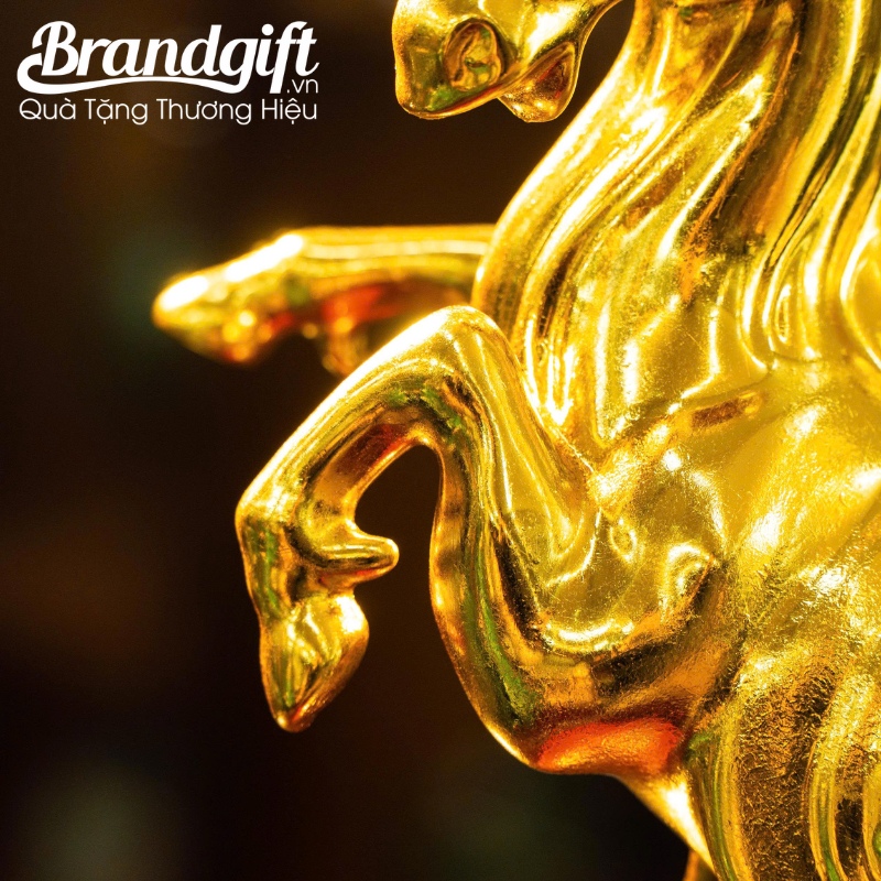 tuong-kim-ma-uy-phong-qua-tang-in-logo-dat-vang-24k-tlv-08