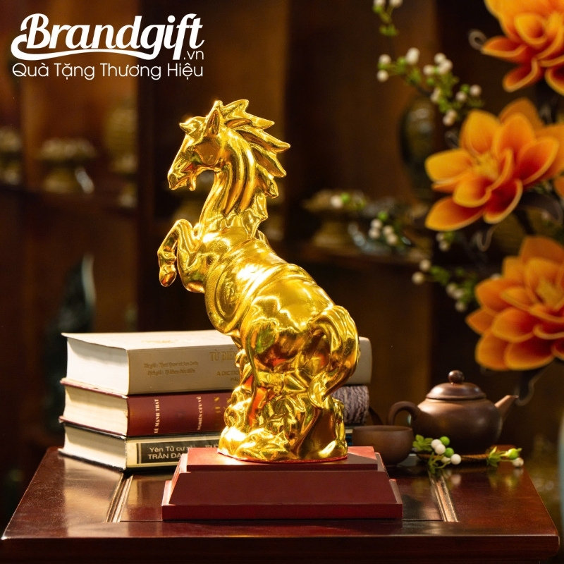 tuong-kim-ma-uy-phong-qua-tang-in-logo-dat-vang-24k-tlv-08