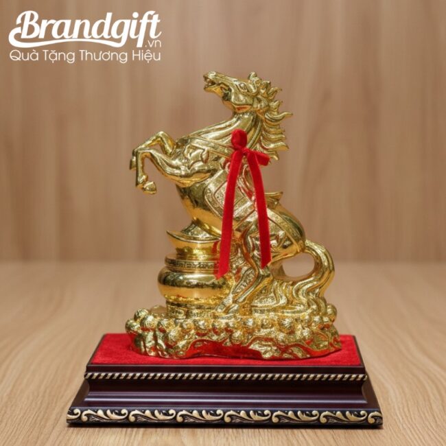 tuong-ma-dao-thanh-cong-dat-vang-qua-tang-33x36cm-kem-de-go-tlv-03 (9) tuong-ma-dao-thanh-cong-dat-vang-qua-tang-33x36cm-kem-de-go-tlv-03