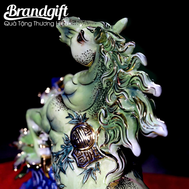 tuong-ngoc-ma-an-khang-in-logo-qua-tang-men-ngoc-trai-dat-vang-24k-tlv-12