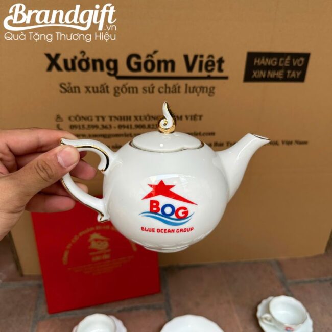 Bộ ấm chén in logo quà tặng dáng bưởi lửa kẻ vàng kim