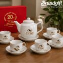 Bộ trà trắng vuông cao in logo quà tặng 650ml