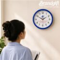 Đồng hồ treo tường mặt tròn in logo quà tặng