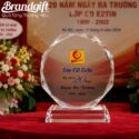 Kỷ niệm chương pha lê quà tặng bát giác đế pha lê trong suốt 14cm