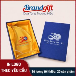 Kỷ niệm chương thuyền buồm pha lê quà tặng đế pha lê trong suốt