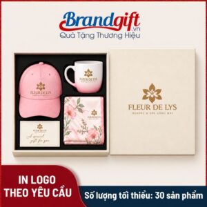 Bộ Giftset 3 món mũ lưỡi trai, cốc sứ và khăn lụa