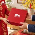 Bộ Giftset vinh danh tượng dê và biểu trưng pha lê
