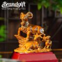 Tượng dê men hoàng thổ quà tặng