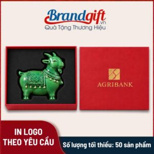 Tượng dê men ngọc lục bảo