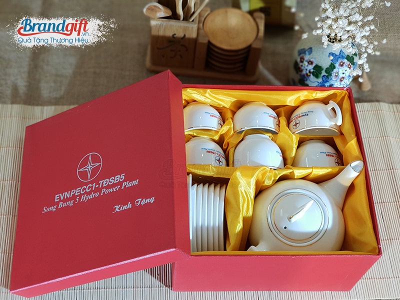 Bình trà sứ trắng Bát Tràng đẹp giá rẻ AT-58
